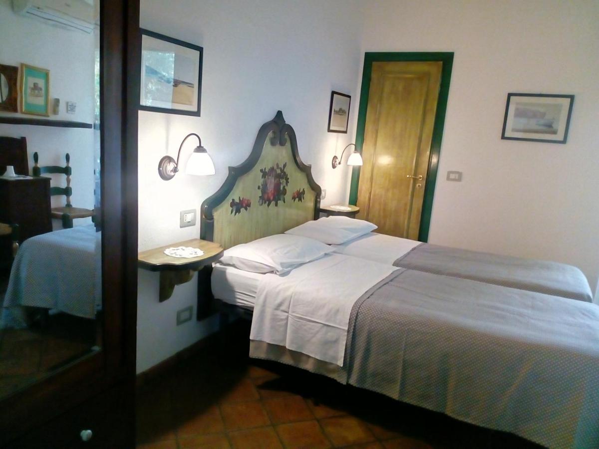 B&B Terre Di Sicilia Giardini-Naxos Exterior foto