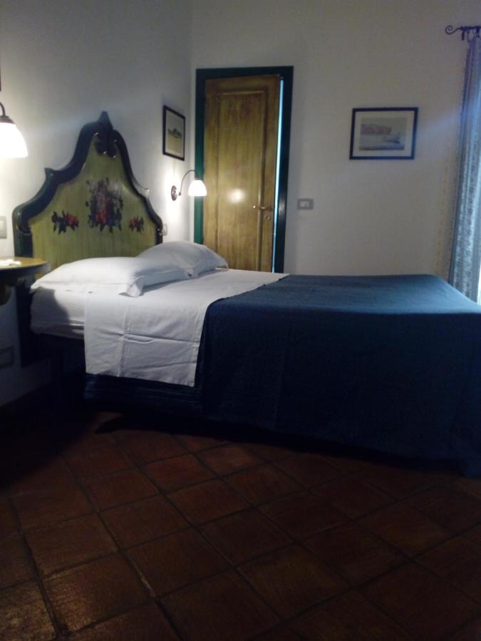 B&B Terre Di Sicilia Giardini-Naxos Exterior foto
