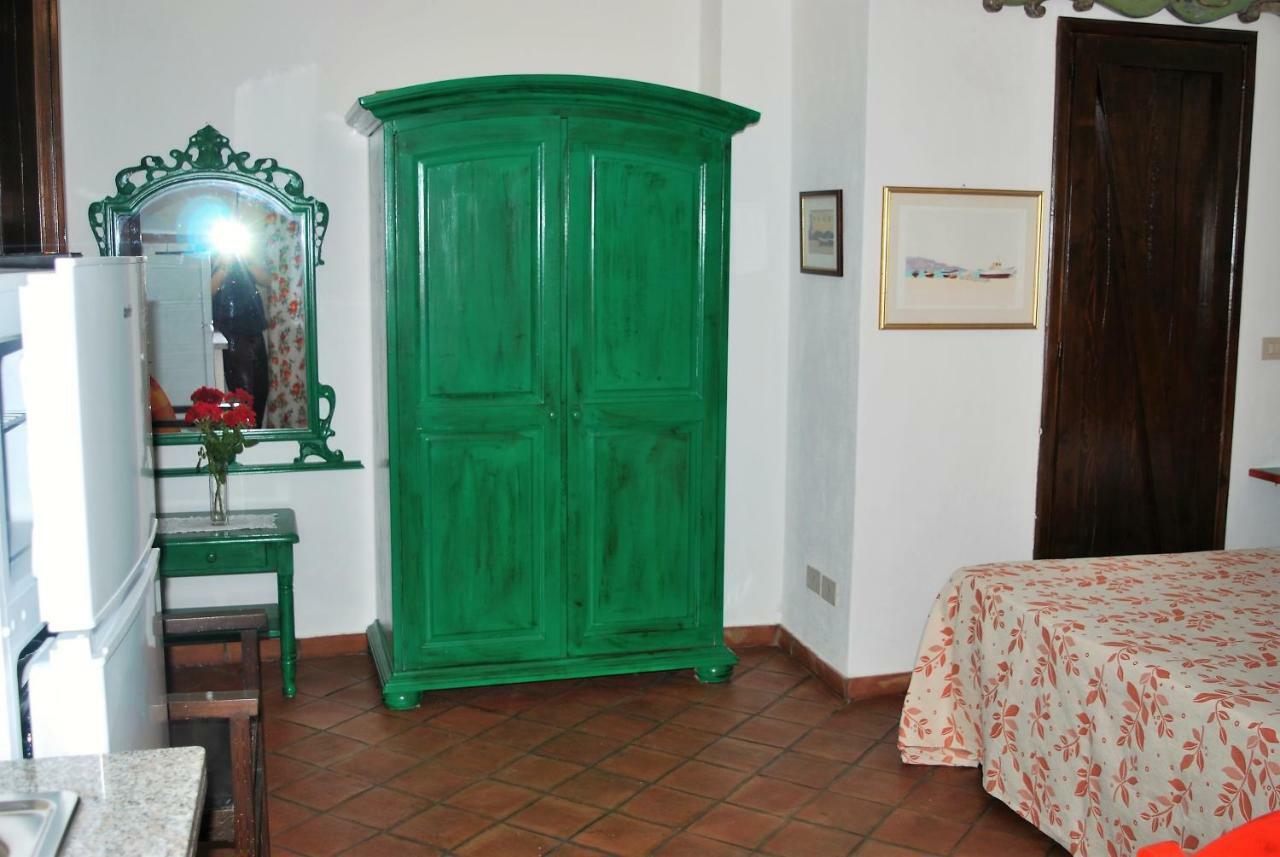 B&B Terre Di Sicilia Giardini-Naxos Exterior foto